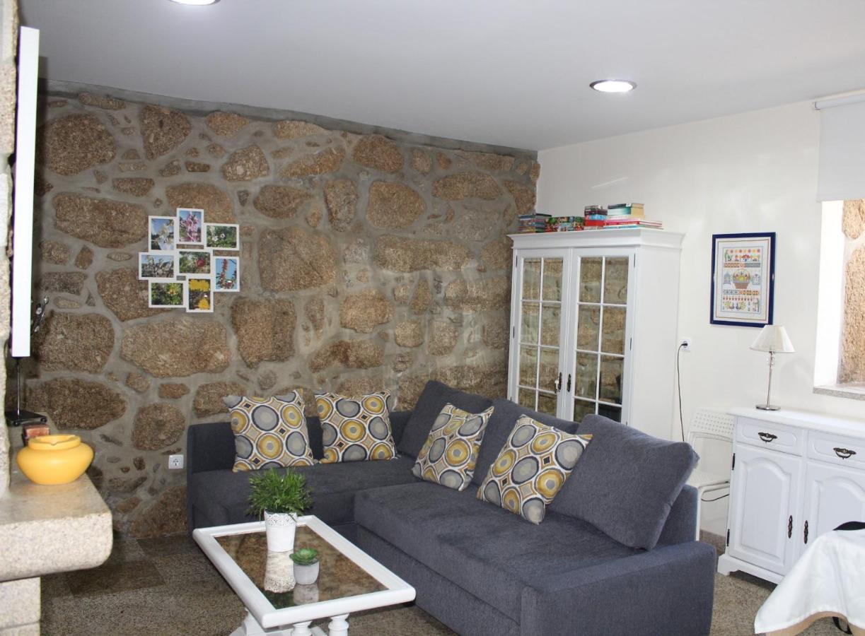 Affittacamere Bernardes House Castelo de Paiva Esterno foto
